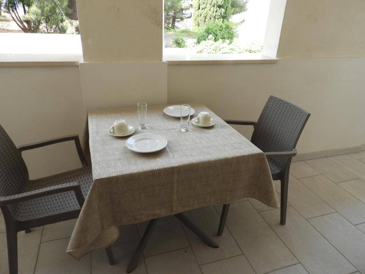 Sant'Ermete Bed & Breakfast Matino Bagian luar foto